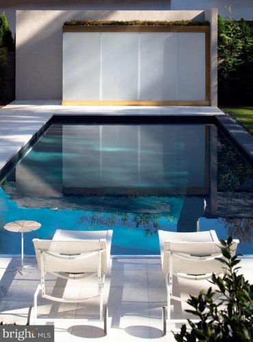 3131 Chain Brg Rd, Washington DC 20016-3301 exterior