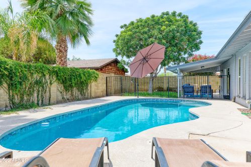 3633 Bloomfield Rd, Phoenix AZ  85032-7363 exterior