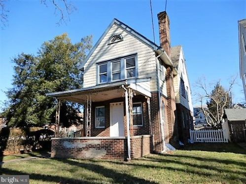 704 Quinton Ave, Trenton, NJ 08629-2309