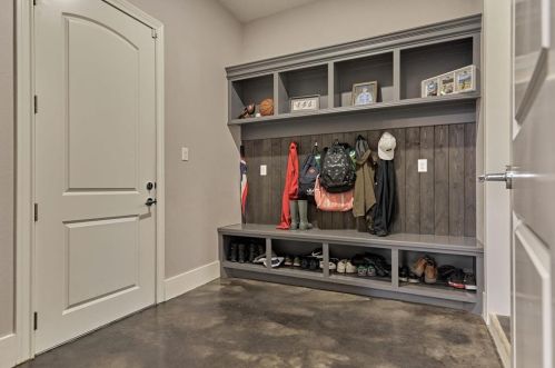 12122 Hawthorne Dr, Montgomery TX 77356-5449 exterior