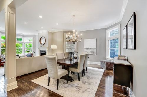 2704 Racine Ave, Chicago IL 60614-1206 exterior