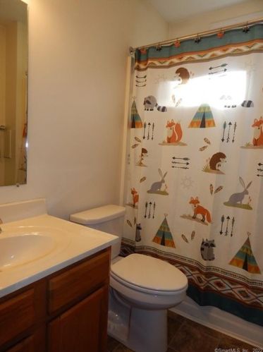 75 Bush Hl Rd, Exeter CT 06249-1210 exterior