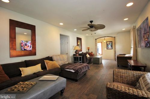 80 Ridgeway Ave, Manor PA 19036-1924 exterior