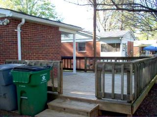 2277 Kilborne Dr, Charlotte NC  28205-4203 exterior