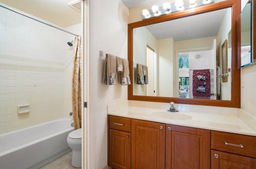 17370 Via Capri, Boca Raton FL 33496-2427 exterior