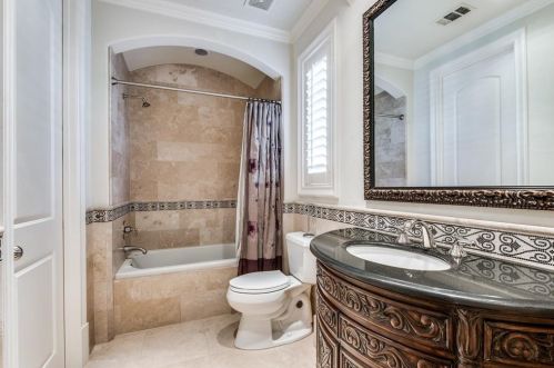 1 Bretton Woods Way, Dallas TX 75220-3808 exterior