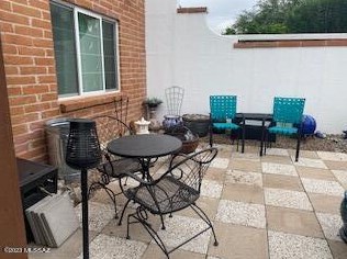 414 Paseo Solana, Green Valley AZ 85614-2729 exterior