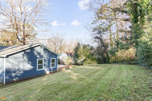 2016 Bader Ave, Atlanta GA 30310-5027 exterior