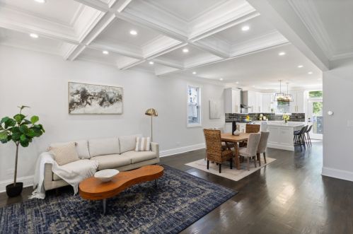 2743 Ridgeway Ave, Chicago IL  60647-1133 exterior