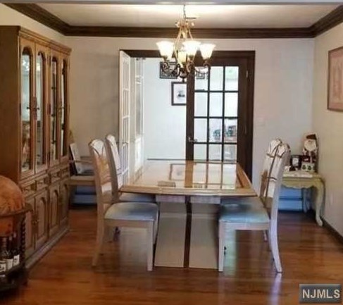 136 Hickory Ave, Tenafly NJ  07670-1512 exterior