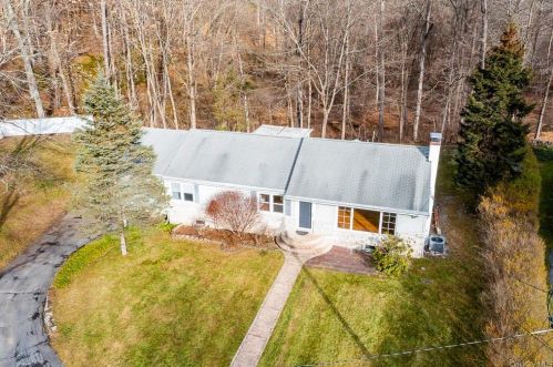 55 Homer Pl, Poughkeepsie, NY 12603-4203