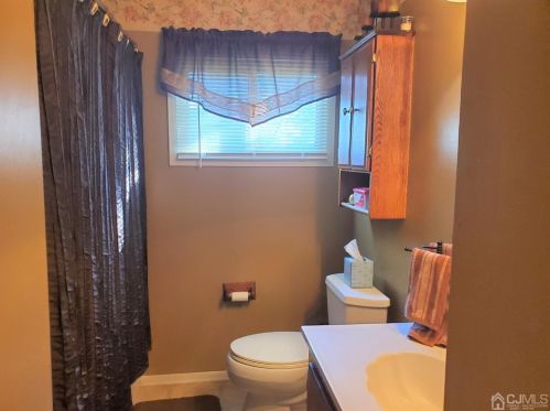 55 Farmbrook Dr, Old Bridge NJ exterior