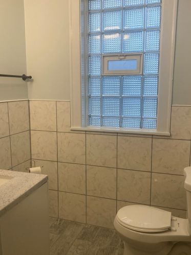 9524 Ln Salle St, Chicago IL 60628-5506 exterior