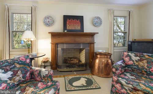 8377 Bozman Neavitt Rd, Saint Michaels MD 21663-2460 exterior