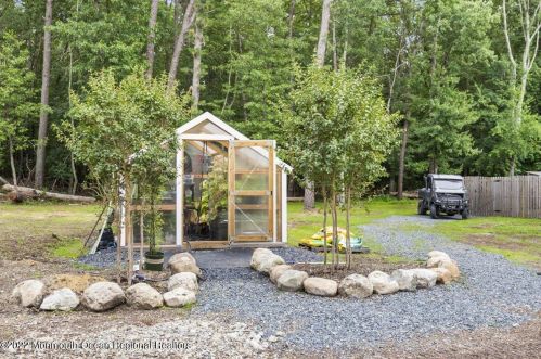 204 Bennetts Mills Rd, Jackson Twp NJ 08527-4260 exterior