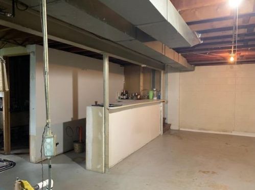 6121 Pennsylvania St, Gary IN 46410-3031 exterior