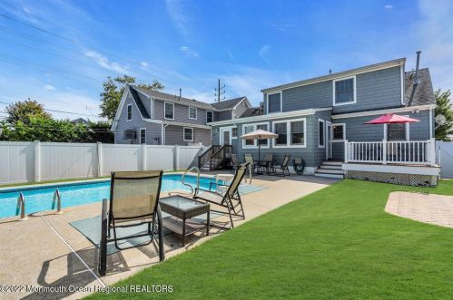 403 New York Ave, Point Pleasant Beach NJ 08742-3338 exterior