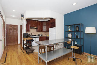 342 Parkside Ave, Brooklyn, NY 11226-1406