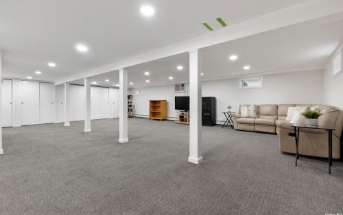 26 Dryden Way, Commack NY 11725-1927 exterior