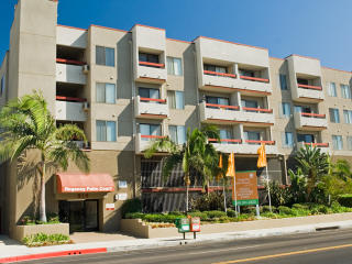 914 Wilton Pl, Los Angeles CA  90019-2131 exterior