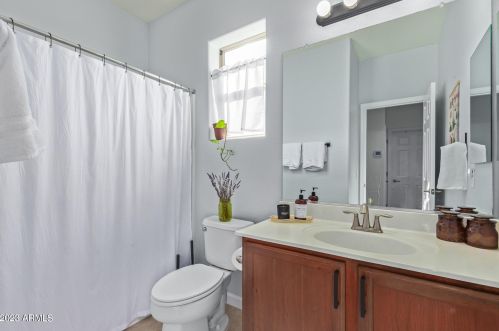 5310 Chisum Trl, Phoenix AZ  85083-6356 exterior