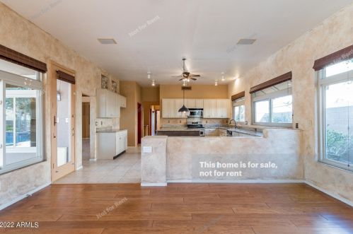 2635 Amberwood Dr, Phoenix AZ 85048-9316 exterior