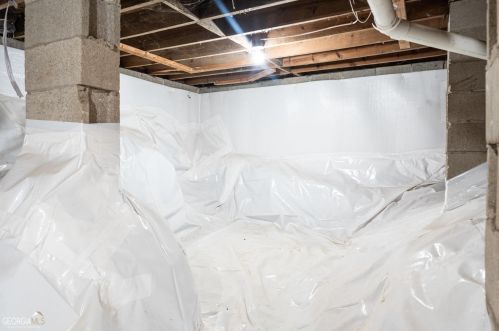 16 Eugenia St, Atlanta GA 30318-0026 exterior