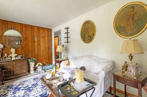 11 Lyman Dr, Torrington CT 06790-4115 exterior