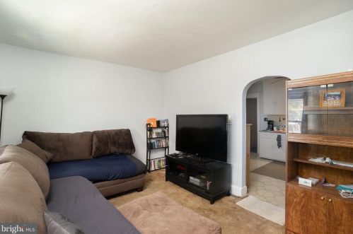 107 Tuttle Ave, Trenton NJ 08629-1403 exterior