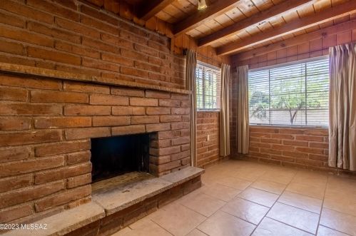 3556 Christmas Pl, Tucson AZ  85716-1230 exterior