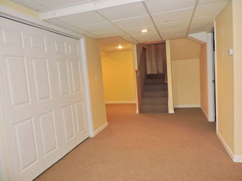 37 Curtisville Rd, Concord NH 03301-5906 exterior