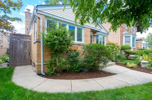 6024 Keating Ave, Chicago IL  60629-5410 exterior