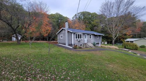 9 Forest Ln, Concord NH  03303-2419 exterior