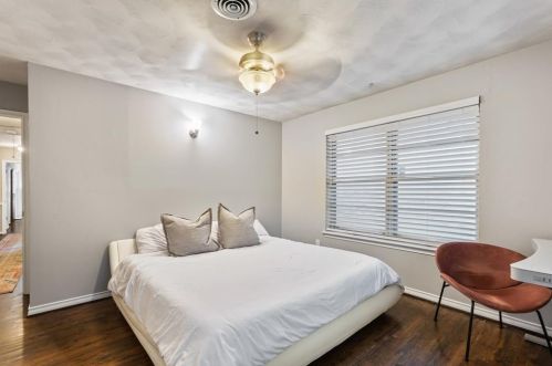 2551 El Cerrito, Dallas TX 75228-5911 exterior