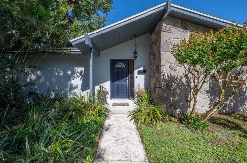 7004 Larimer Ct, Tampa, FL 33615-2949