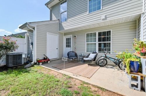 184 Meadowlark Pl, Austell GA 30168-4721 exterior