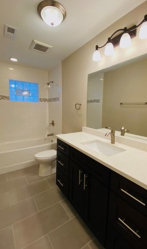 3831 Hermitage Ave, Chicago IL 60640-1127 exterior