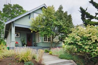 3522 Wallingford Ave, Seattle, WA 98103-9043