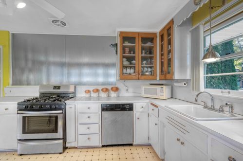 1322 Cleveland Ave, Saint Paul MN 55116-2653 exterior