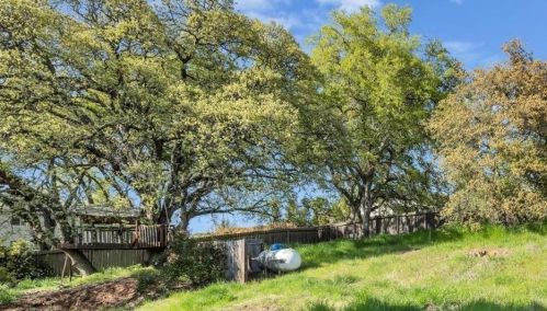 3007 Honey Cir, Folsom CA 95762-6324 exterior