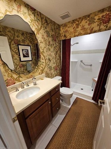 6516 Ilex Cir, Naples FL 34109-6855 exterior