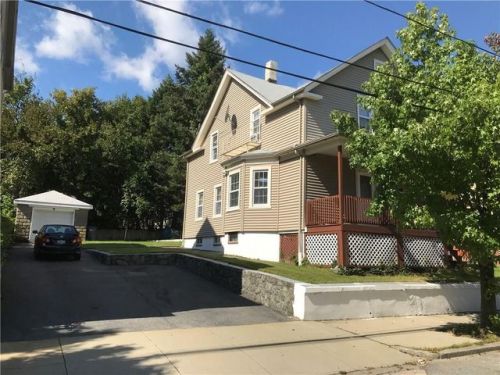 180 Julian St, Providence RI  02909-2715 exterior