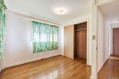 3223 Hinano St, Honolulu HI 96815-4362 exterior