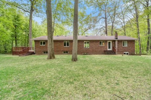 8760 14th St, Kalamazoo, MI 49009-6378