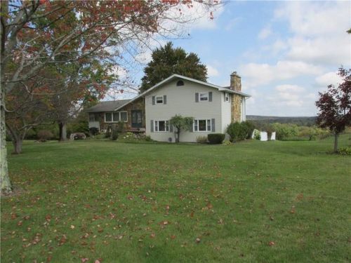 1500 Center St, Corry PA  16407-1692 exterior