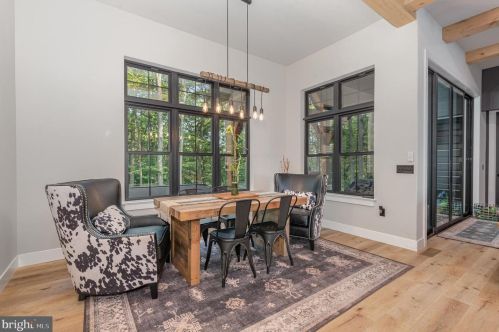 2054 Church Rd, Hummelstown PA exterior