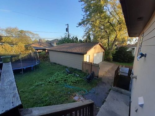 2329 Jackson St, Waukegan IL 60085-7314 exterior