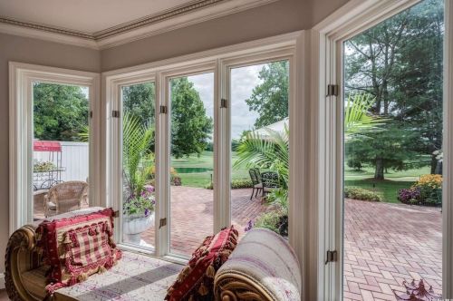 62 Hamlet Dr, Commack, NY 11725-4438