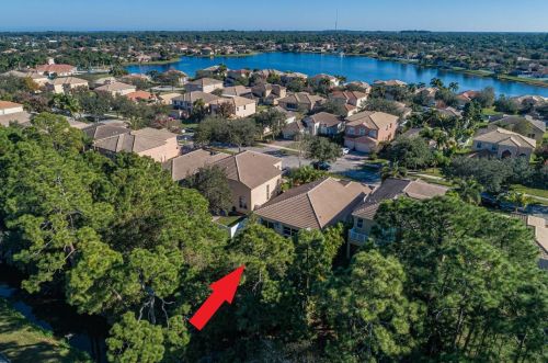 5629 Spanish Riv Rd, Fort Pierce FL 34951-2896 exterior