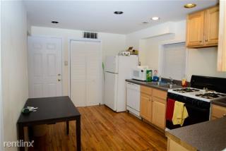 1433 Oakdale Ave, Chicago IL  60657-6870 exterior